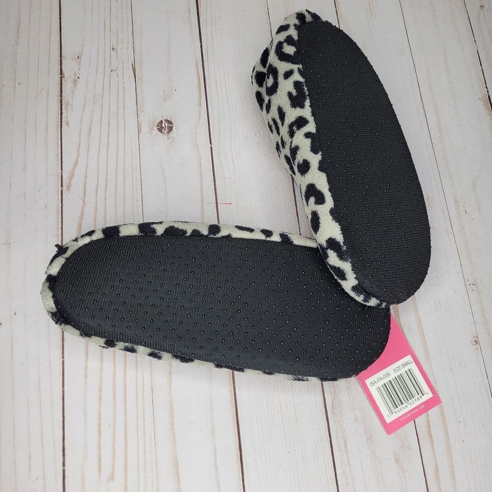 Isaac Mizrahi Leopard Cheetah Print Slippers - Picture 2 of 5